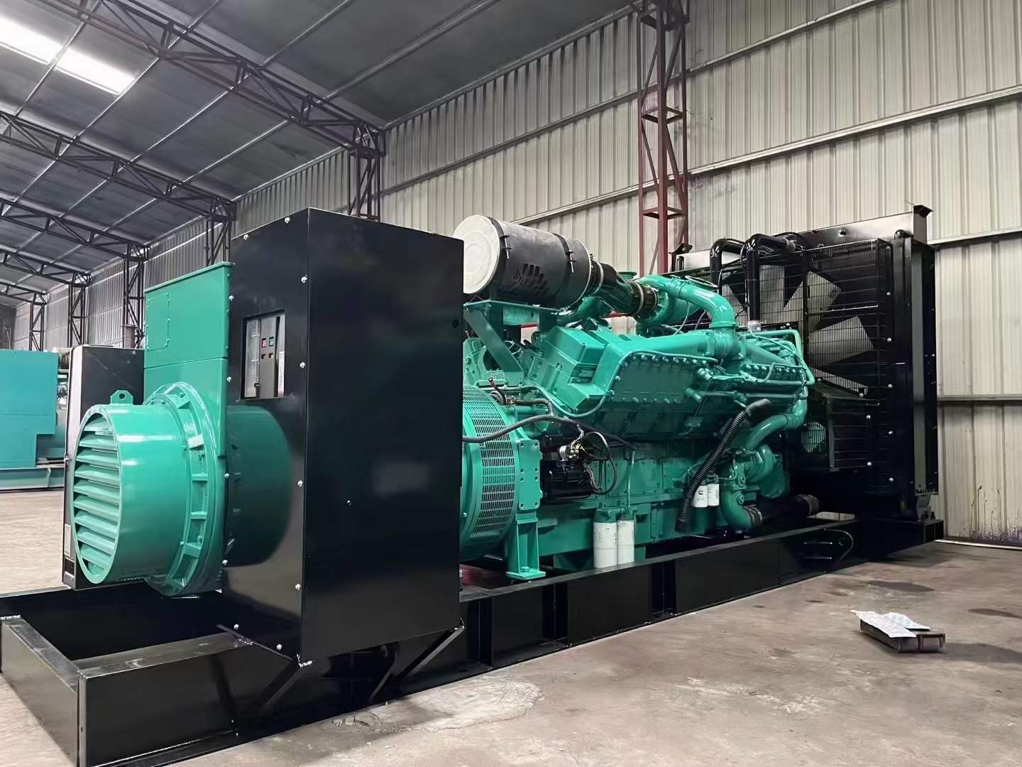 望江如何降低 800kW 柴油发电机输出电流的波动？