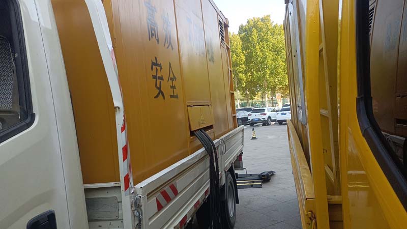 望江如何判断柴油发电机组和UPS电源的切换时间是否符合要求？